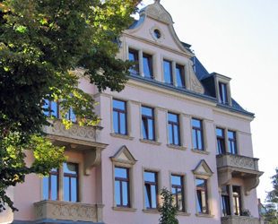 Dresden-Striesen, Denkmalgeschütztes Wohnhaus , Vermittlung von Mietwohnungen